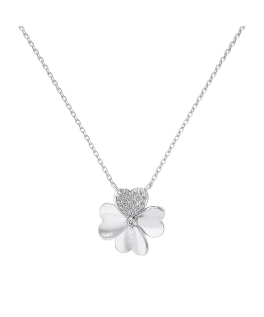 Sterling silver chain with zirconium pendant