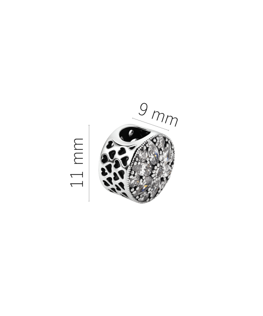 Sterling silver pendant with zircons