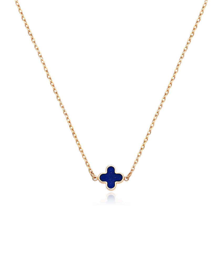 Gold chain with pendant