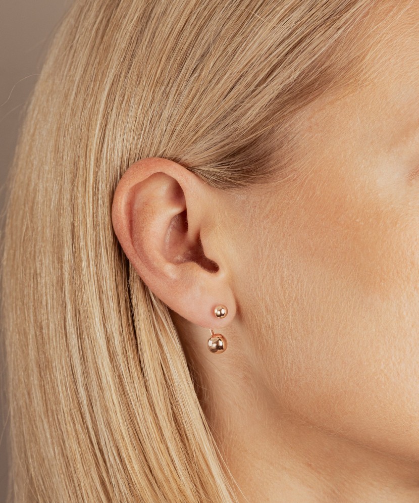 Gold earrings