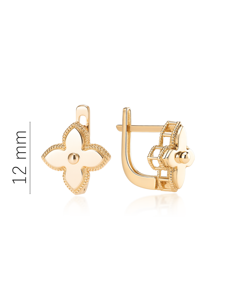 Gold earrings Gold earrings