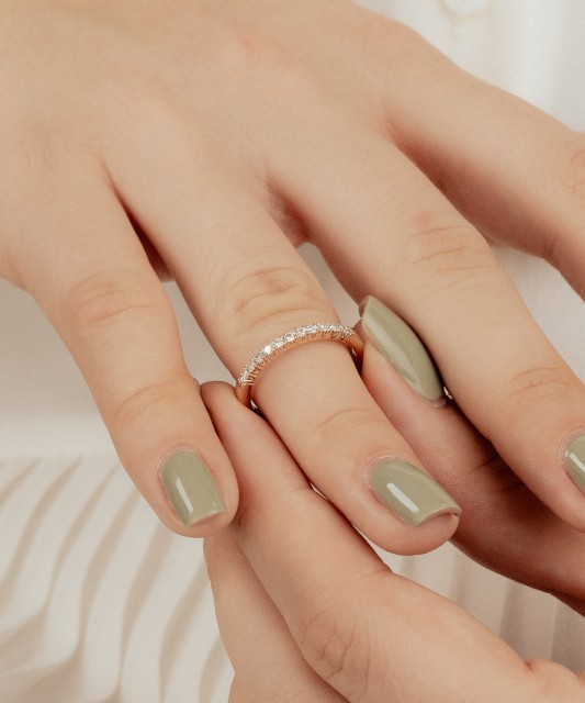 Золотое кольцо с бриллиантами