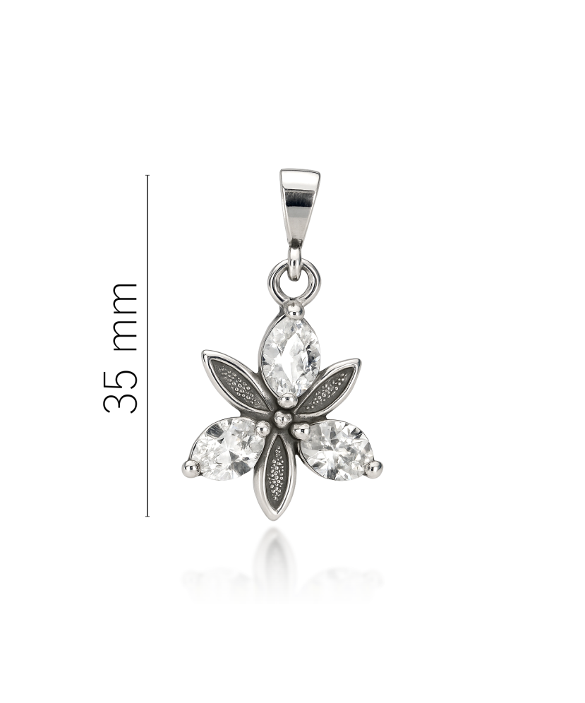 Sterling silver pendant with zircons