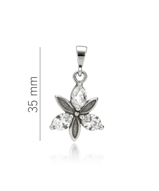 Sterling silver pendant with zircons