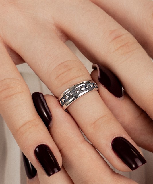 Серебряное кольцо