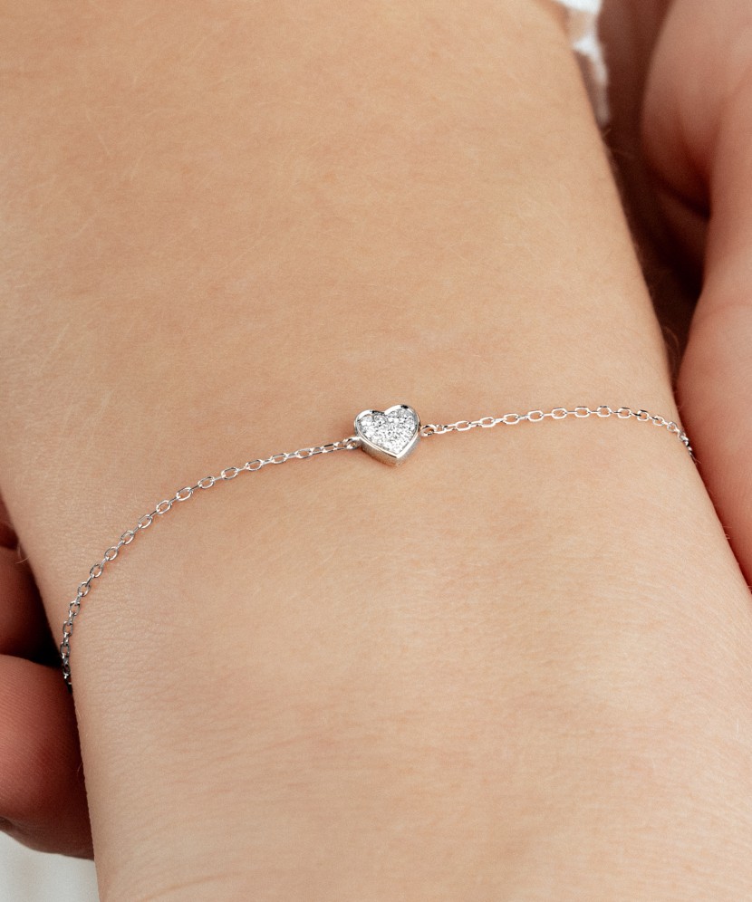 White gold bracelet with diamonds “Heart”