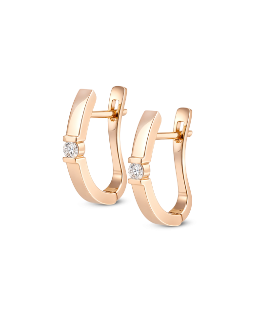 Gold earrings with diamonds