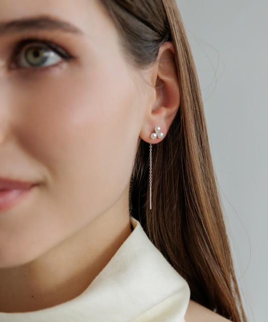 Серьги из серебра с жемчугом и цирконами