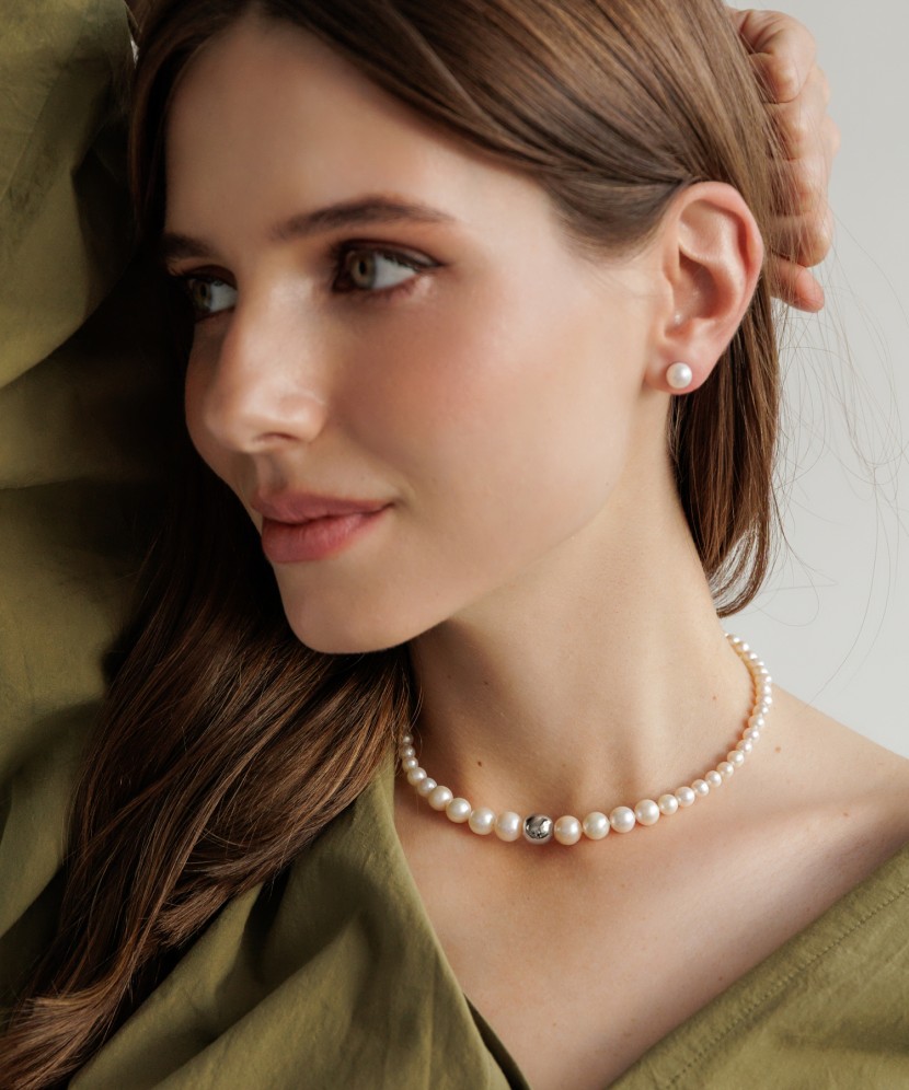 Pearl necklaces with sterling silver