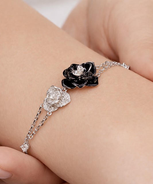 Sterling Silver bracelet with enamel