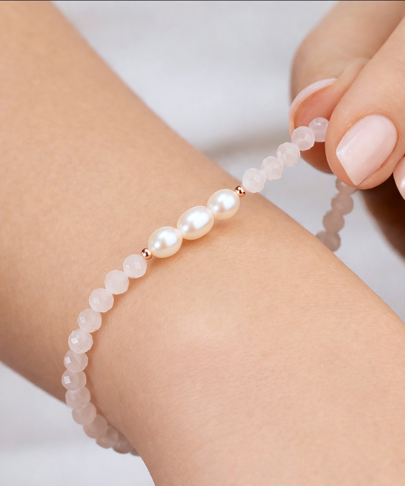 Bracelet with rose quartz and gold-plated silver