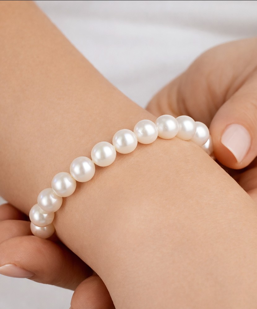 Pearl bracelet with gilded silver