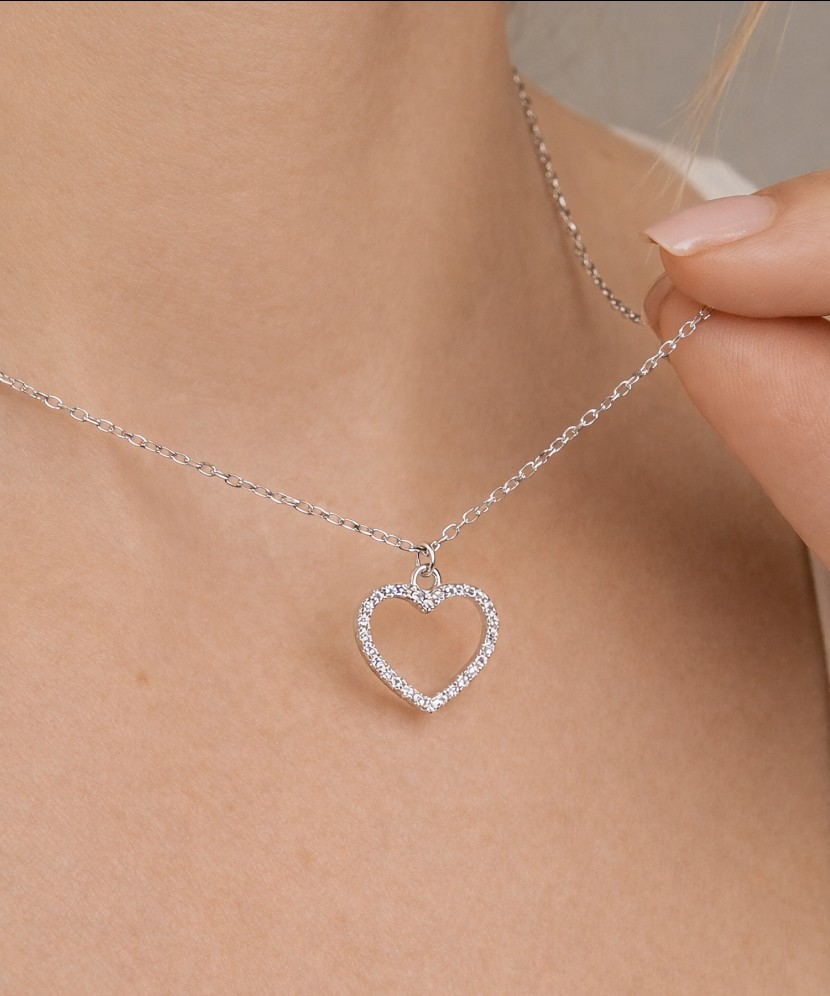 Sterling silver chain with zirconium pendant "heart"
