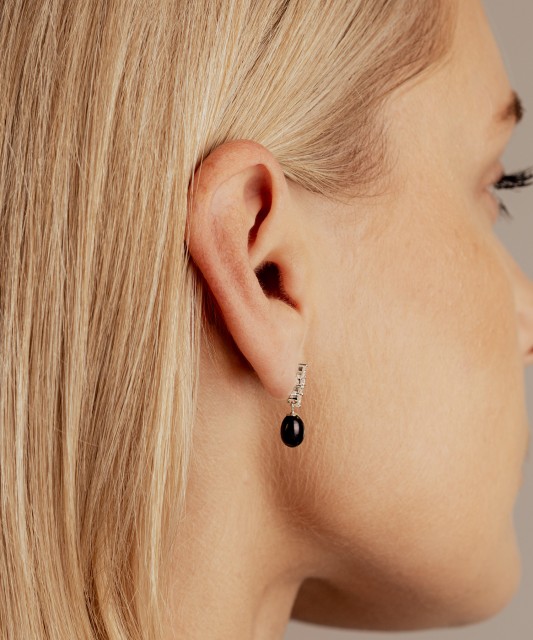 Sterling silver earrings with pearls and zircons