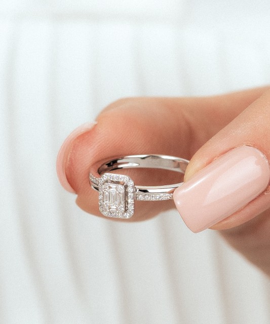 White gold ring with diamonds