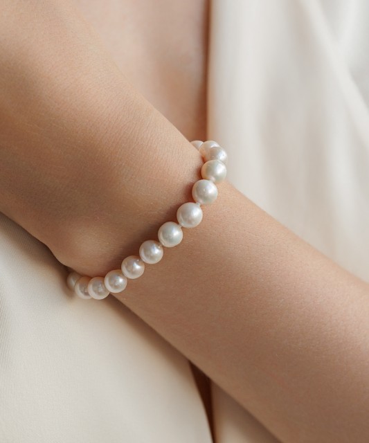 Pearl bracelet with gilded silver