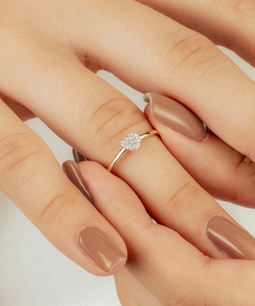 Золотое кольцо с алмазами