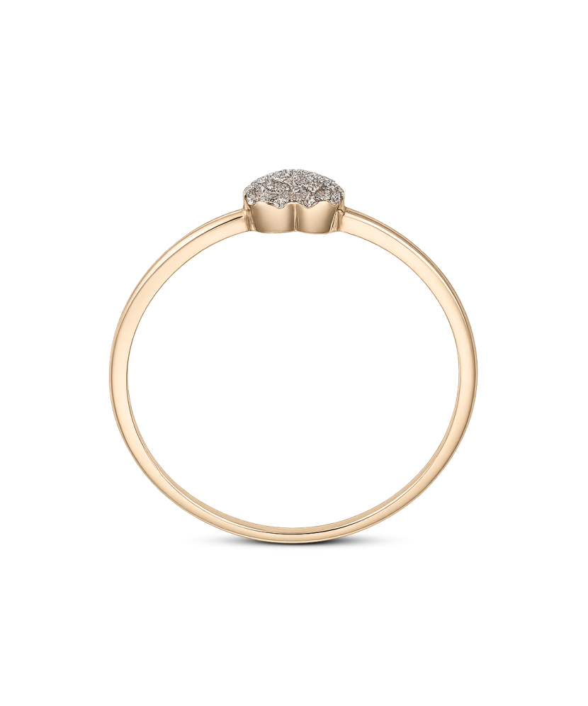 Gold ring with diamonds