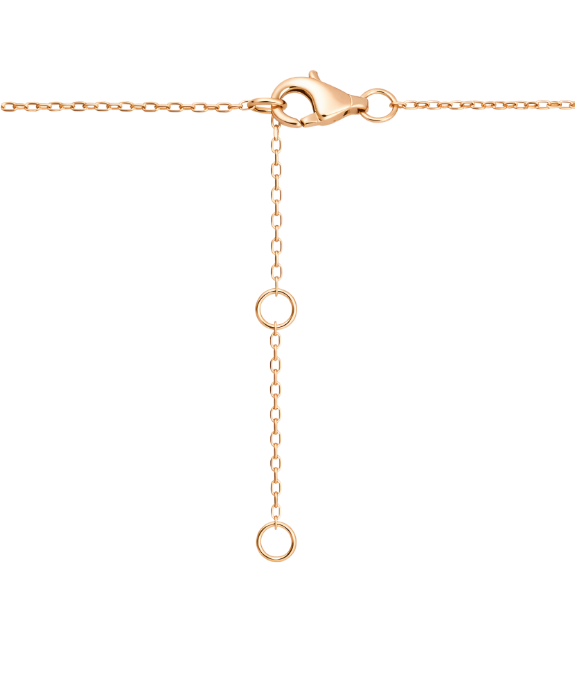 Gold chain with diamond pendant
