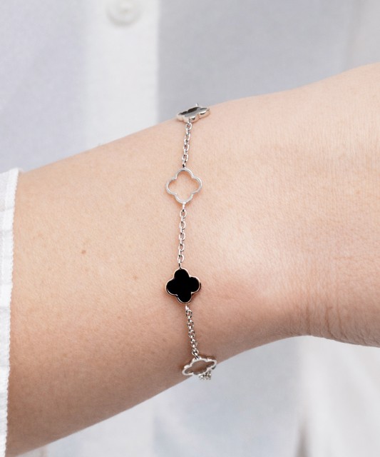Gold plated sterling Silver bracelet with onyx