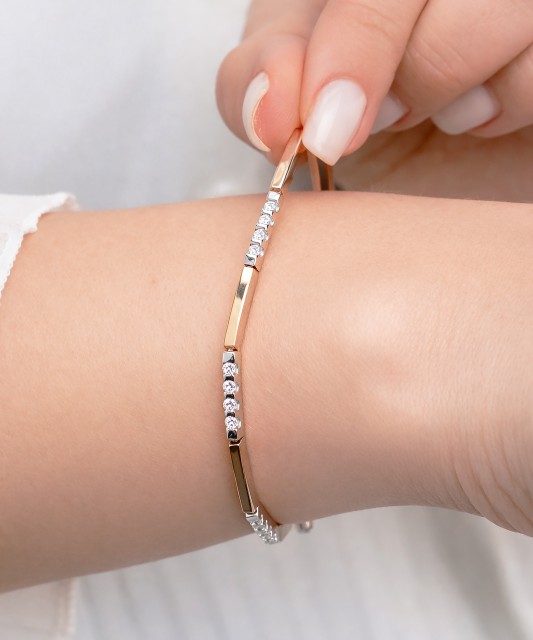 Gold plated sterling Silver bracelet with zircons