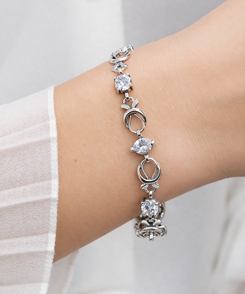 Sterling Silver bracelet with zircons