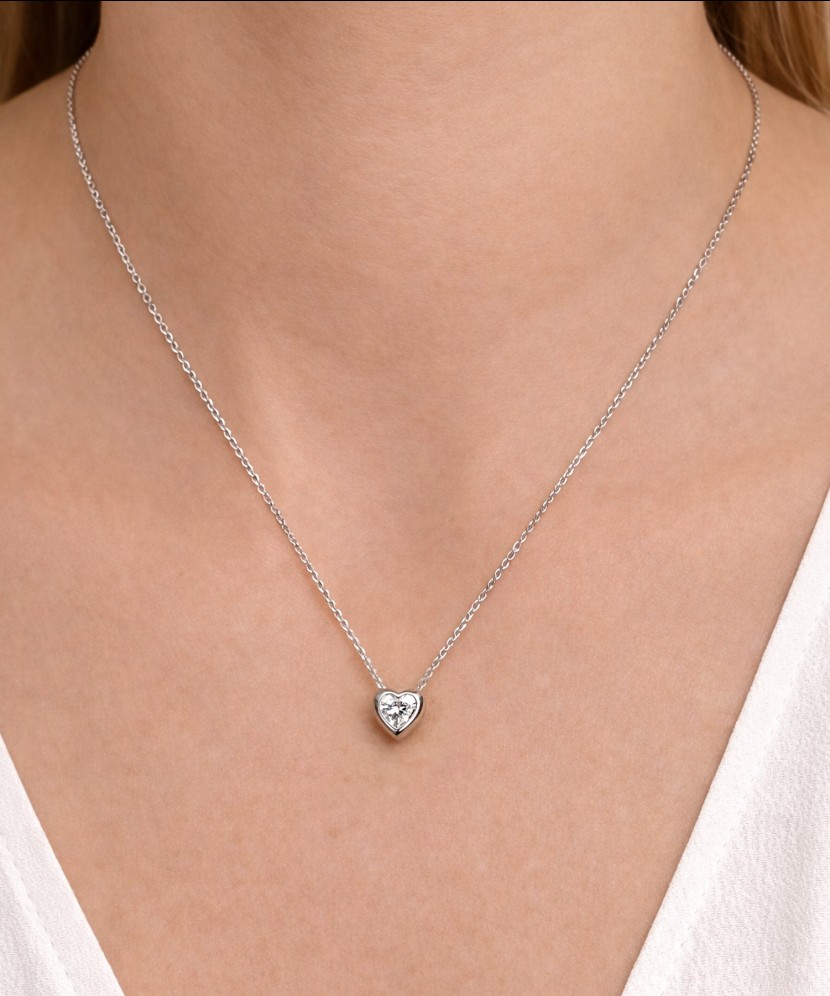 Sterling silver chain with zirconium pendant "heart"