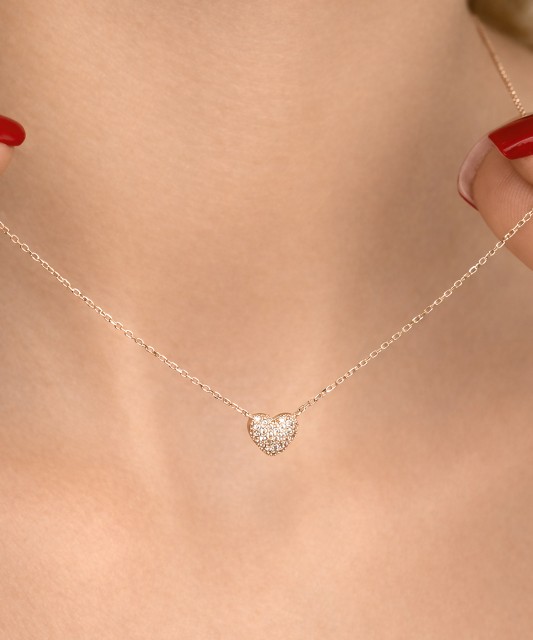 Gold chain with zirconium pendant "heart"