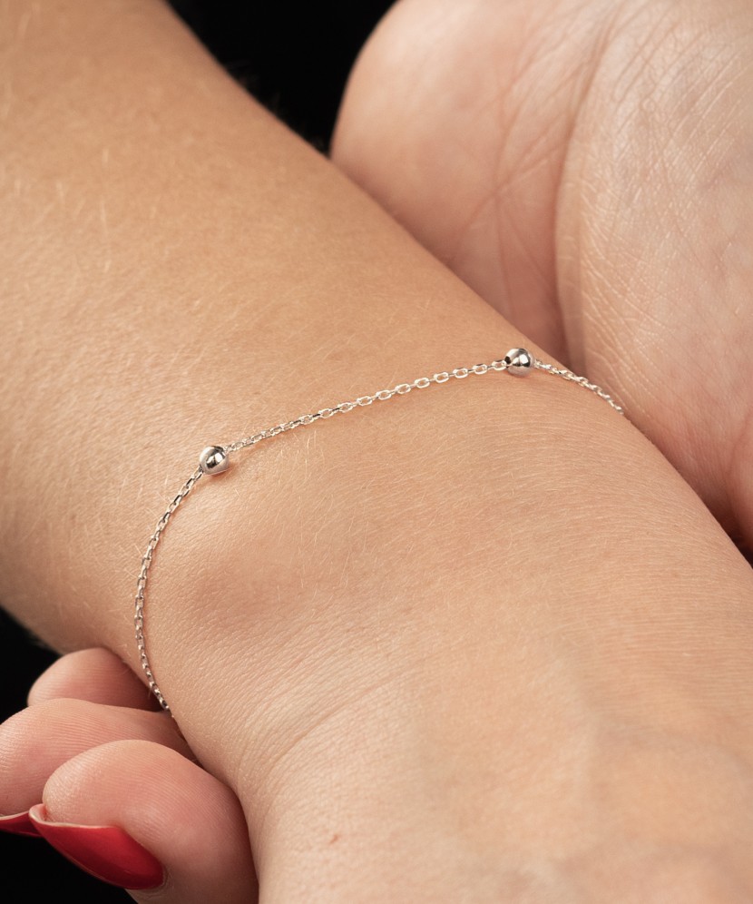 White gold bracelet