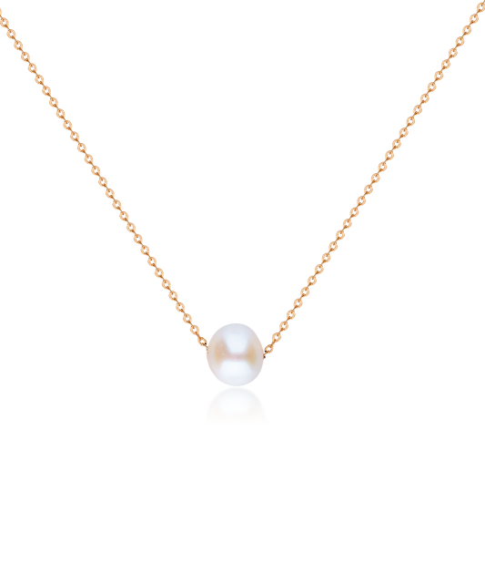 Gold chain with pearl pendant