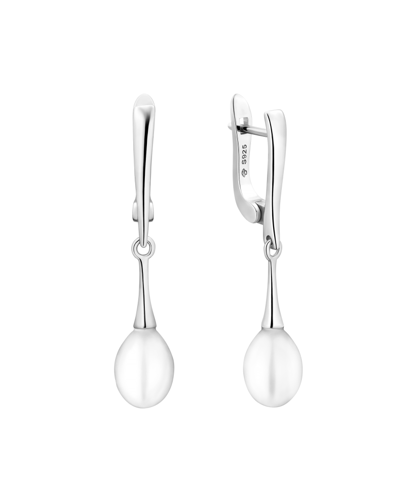 Sterling silver earrings with pearls