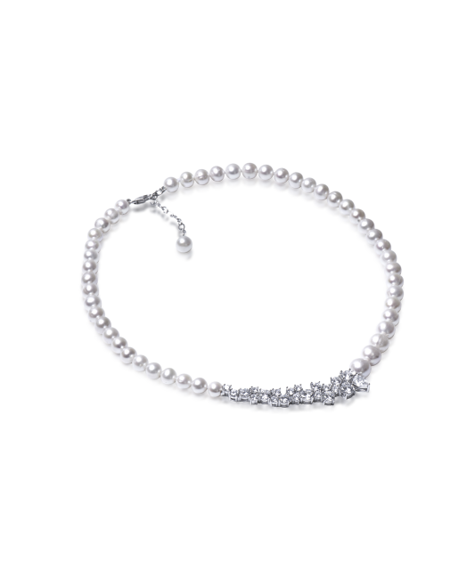 Pearl necklaces with zircons and silver