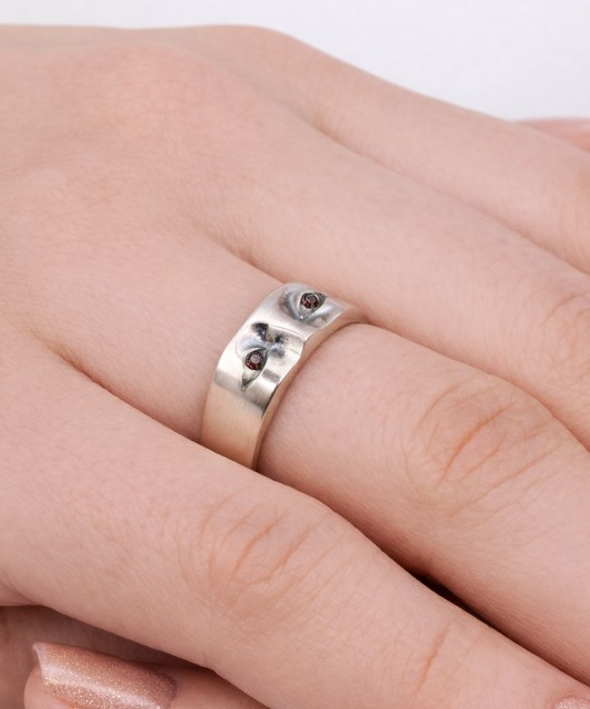 Silver ring with crystals