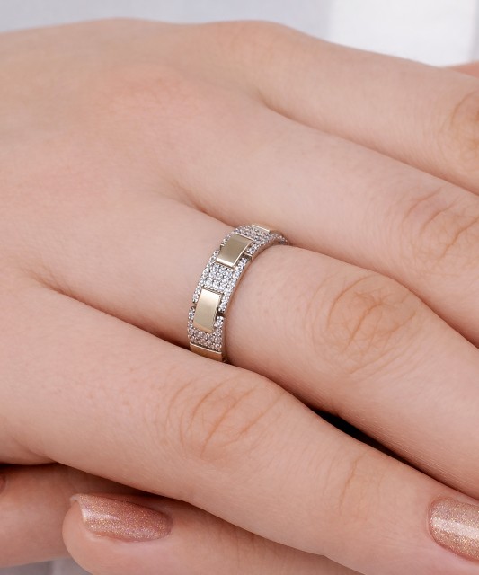 Sterling silver ring gold plated with zircons