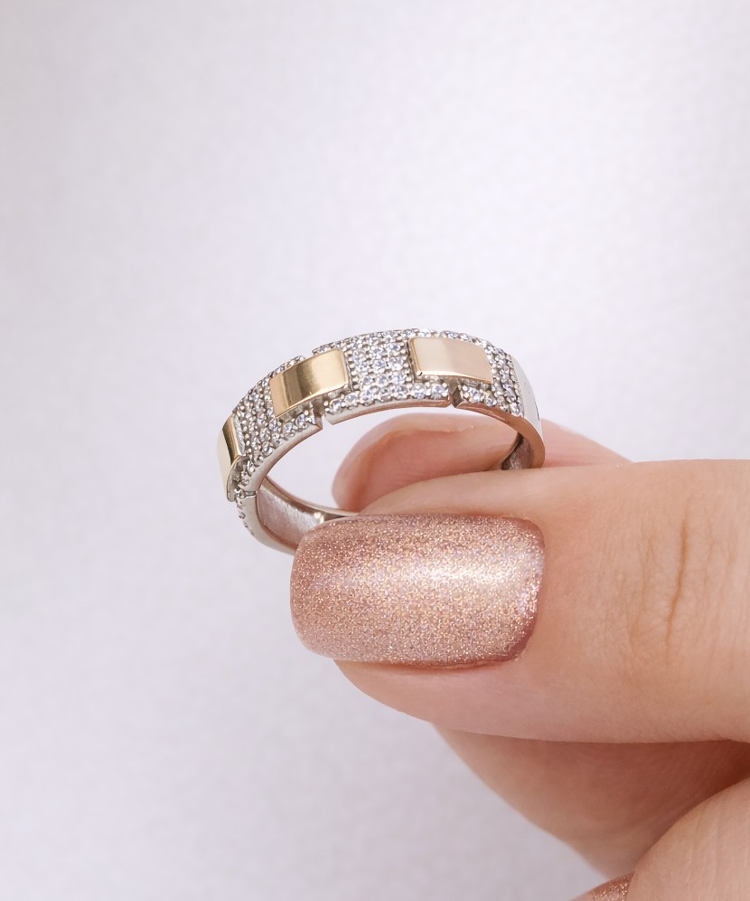 Sterling silver ring gold plated with zircons