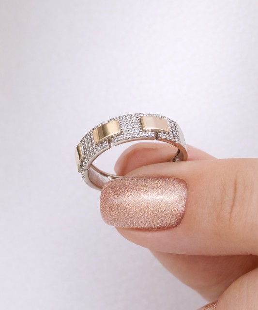 Sterling silver ring gold plated with zircons