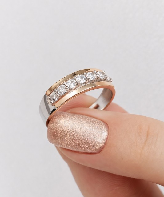 Sterling silver ring gold plated with zircons