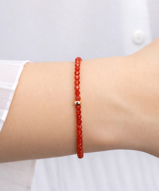 Bracelet with carnelian and gold-plated silver