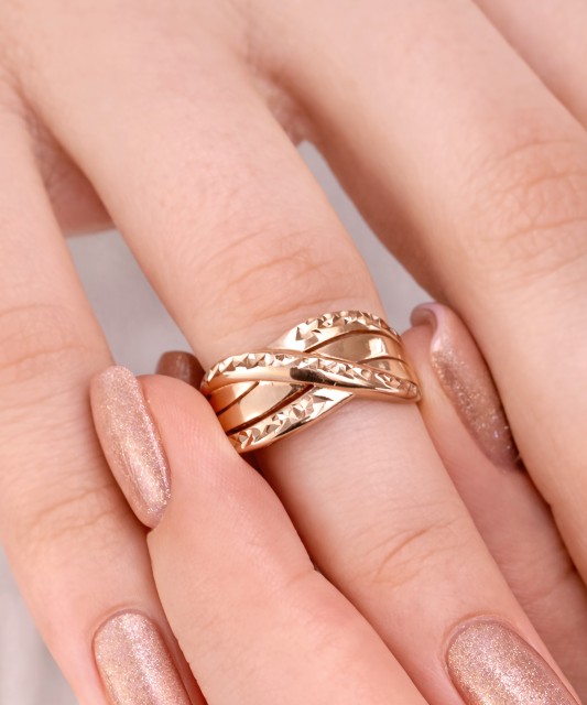 Gold ring