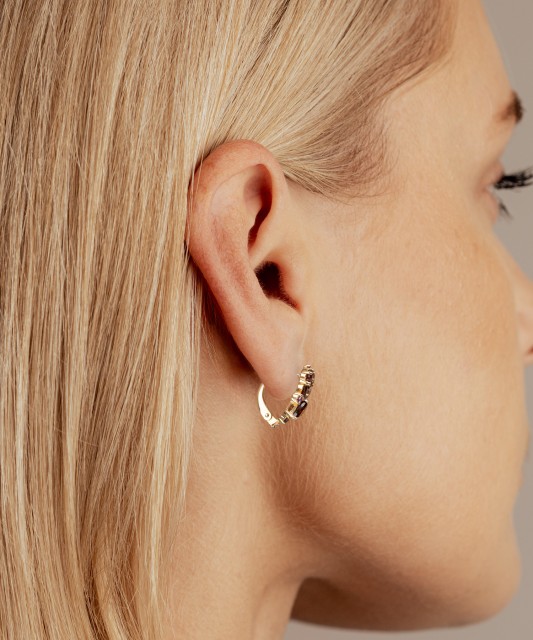 Gold earrings with amethysts and rhodolites