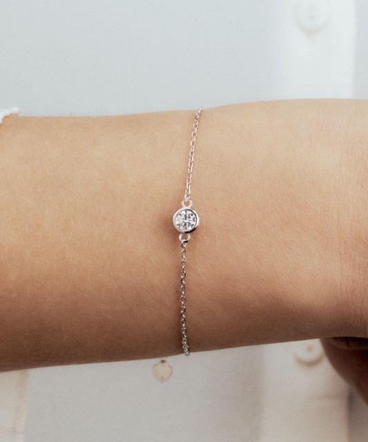 Sterling Silver bracelet with zircons