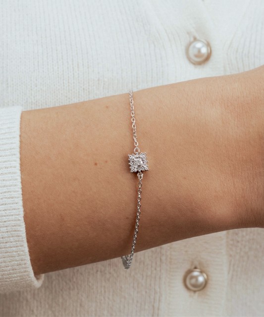 Sterling Silver bracelet with zircons