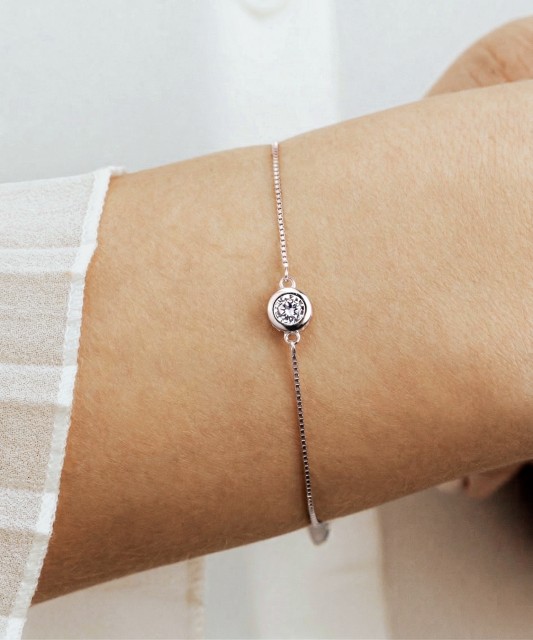 Sterling Silver bracelet with zircons