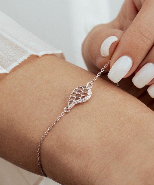 Sterling Silver bracelet with zircons "Angel wing"