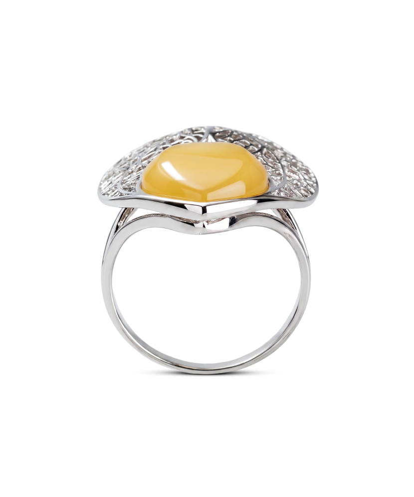 Sterling silver ring with amber