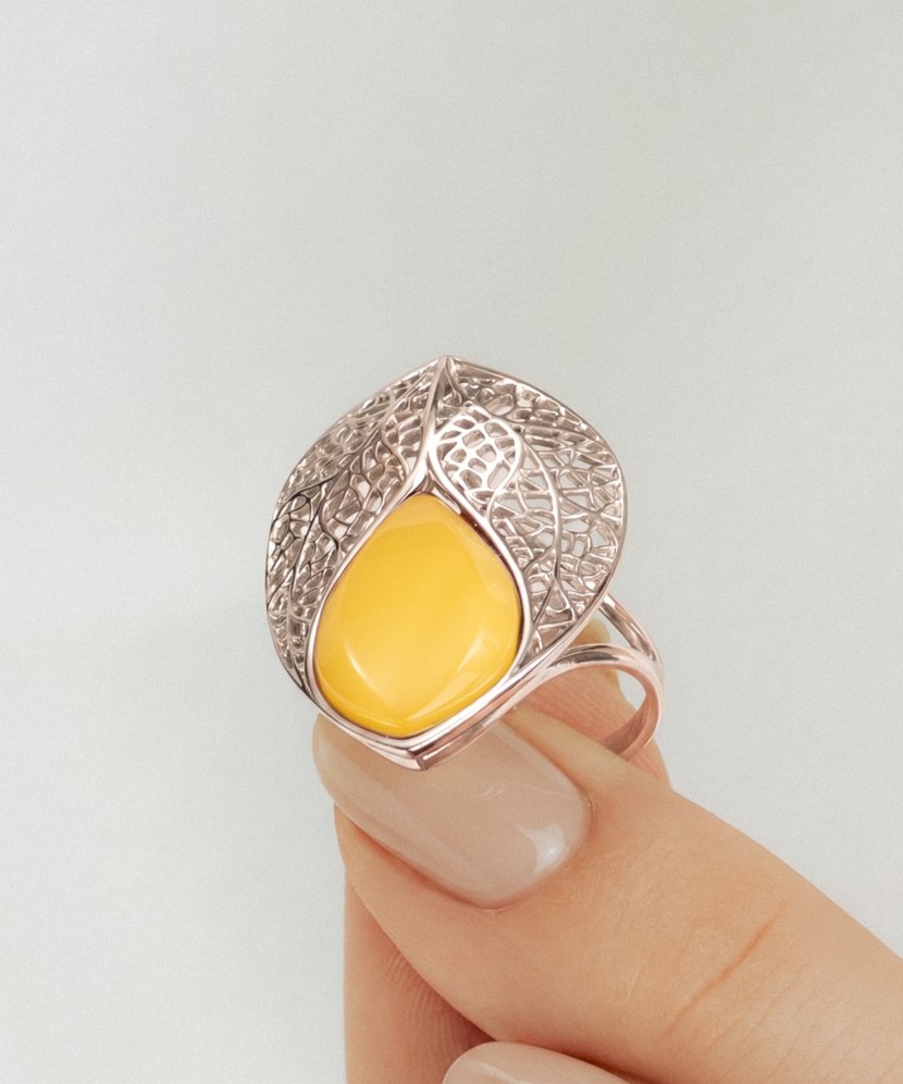 Sterling silver ring with amber
