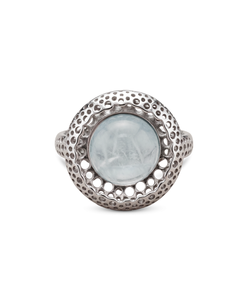 Sterling silver ring with agate