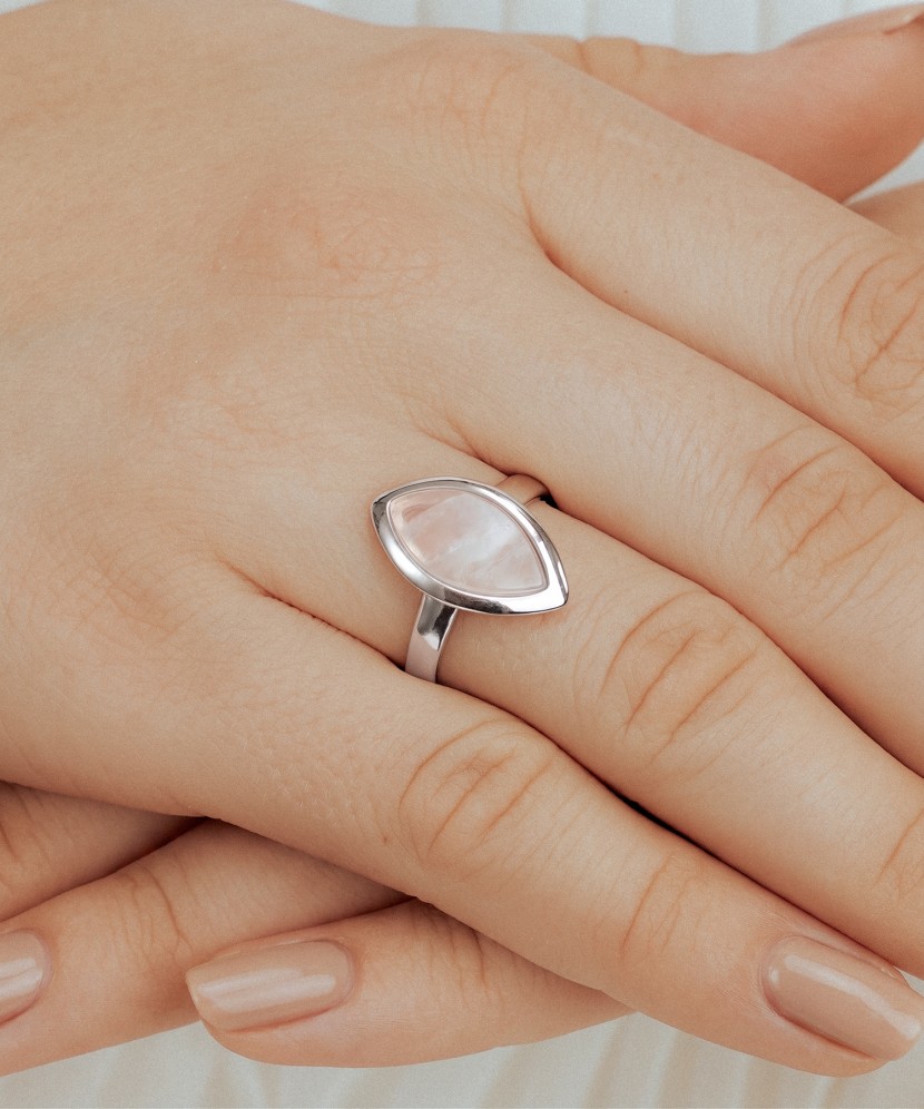 Sterling Silver ring with rose quartz