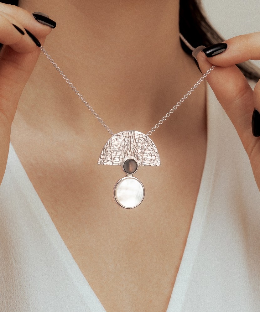 Sterling Silver chain with amber and mother-of-pearl pendant