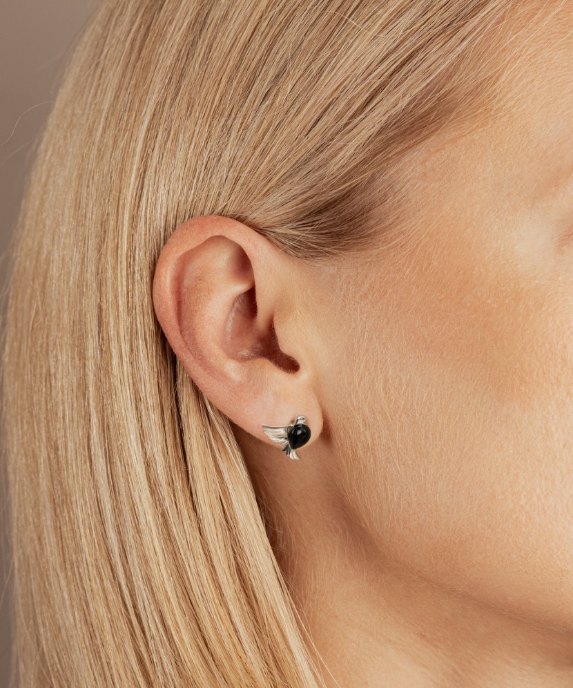 Sterling silver earrings with onyx